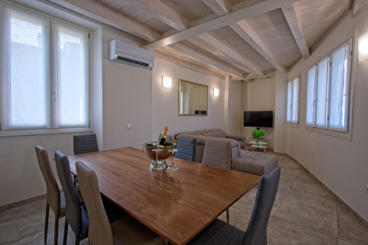 Casa Vacanze Marconi 22 Marone Eksteriør bilde
